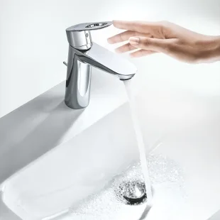 Смеситель для раковины Grohe BauLoop 23762000 M-Size