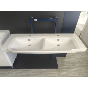 Умывальник двойной подвесной прямоугольный на два смесителя Villeroy&Boch SENTIQUE 130х52 см (5126D1R2) (Сантехнический недолив)
