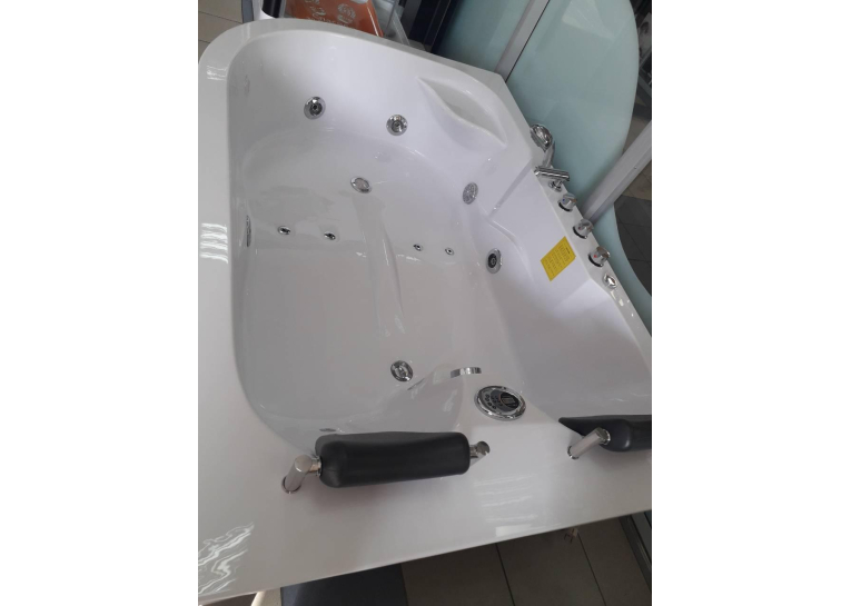 Ванна IRIS TLP-631R кутова права з гідромасажем 180*120*66 см