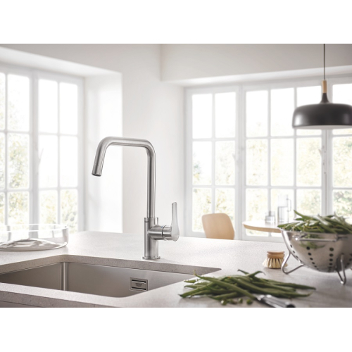 Однорычажный смеситель для мойки Grohe Eurosmart (30567DC0)