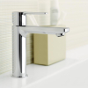 Однорычажный смеситель для раковины Grohe Lineare S-Size (23106001)