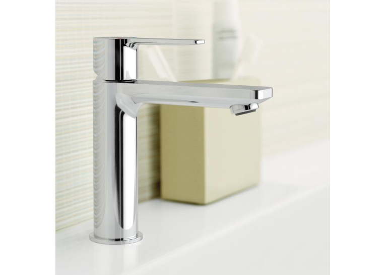 Однорычажный смеситель для раковины Grohe Lineare S-Size (23106001)