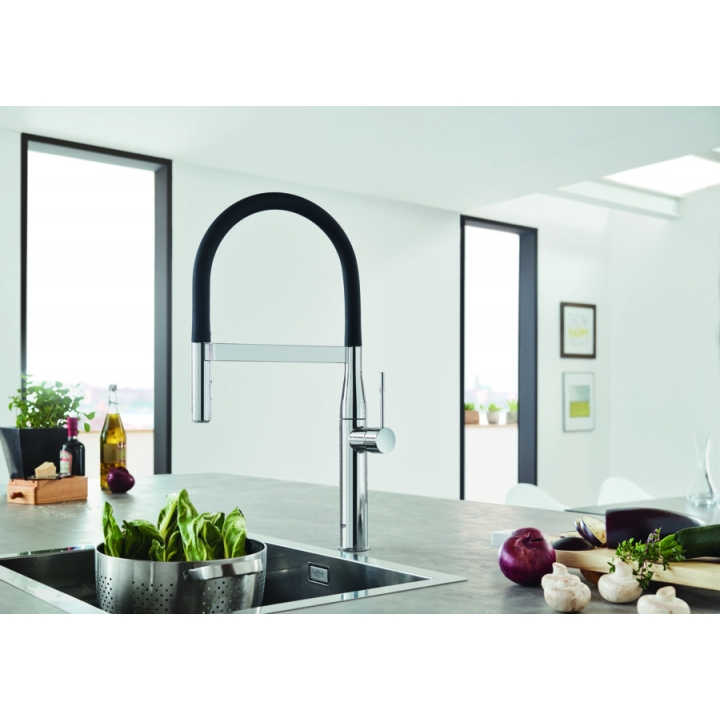 Смеситель однорычажный для мойки Grohe Essence 30503000