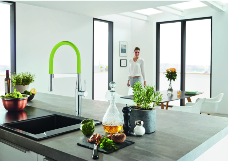 Одноважільний змішувач для мийки Grohe Essence (30503000)