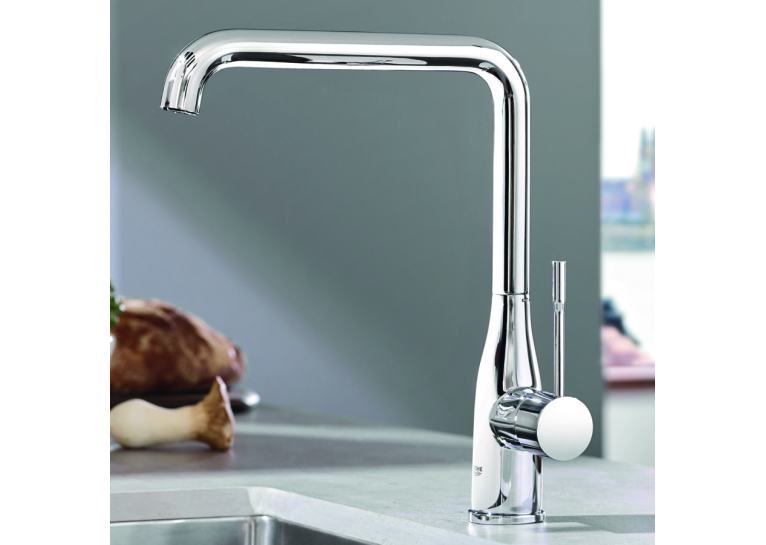 Одноважільний змішувач для мийки Grohe Essence (30505000)