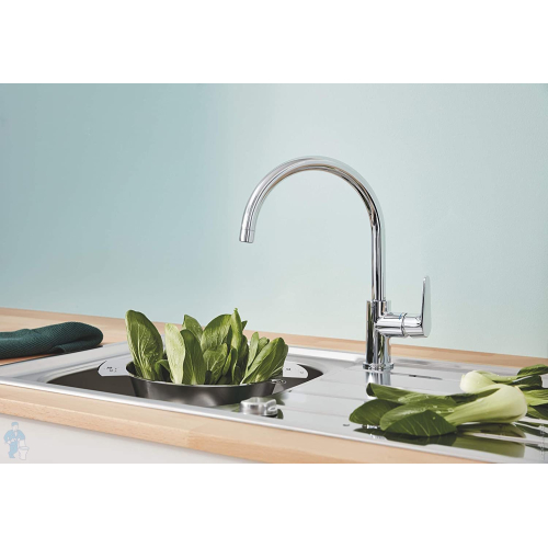 Однорычажный смеситель для мойки Grohe Start Curve (31554001)