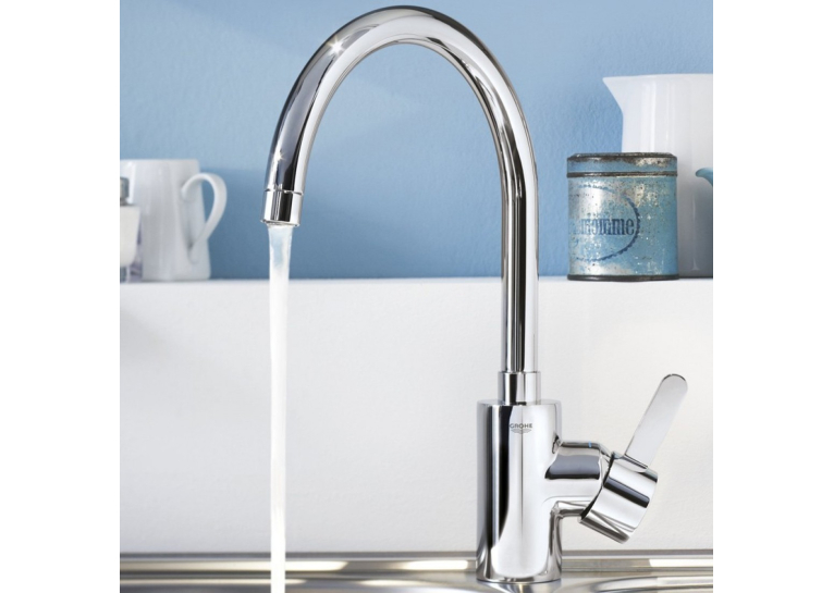 Смеситель для мойки с выдвижной лейкой Grohe Eurosmart Cosmopolitan, 31481000