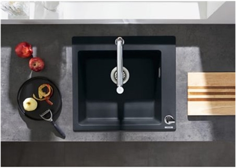 Кухонный комплект мойка со смесителем Hansgrohe C51-F450-06, хром 43217000