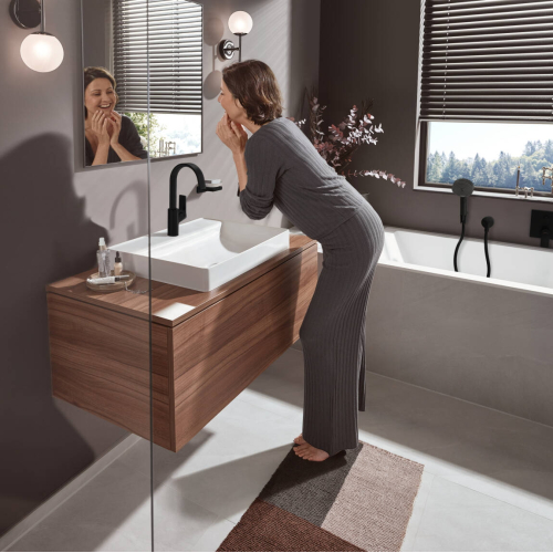 Смеситель Hansgrohe Vivenis для раковины, черный матовый 75032670