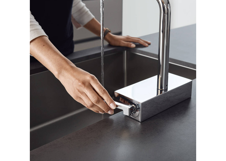 Смеситель для кухни Hansgrohe Aquno Select M81 с выдвижным душем, хром 73831000