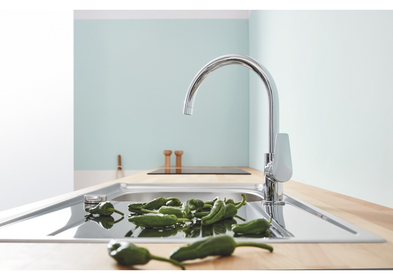 Смеситель кухонный Grohe BauEdge New 31233001
