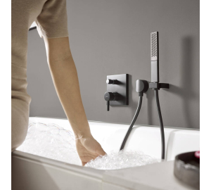 Смеситель Hansgrohe Finoris для душа скрытого монтажа, черный матовый 76415670