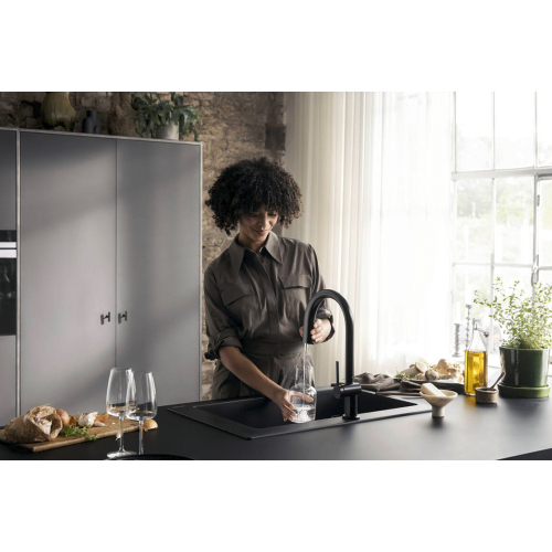 Смеситель кухонный Hansgrohe Aqittura M91 FilterSystem 210 1jet pull-out кухонный сет з Harmony Matt Black 76801670