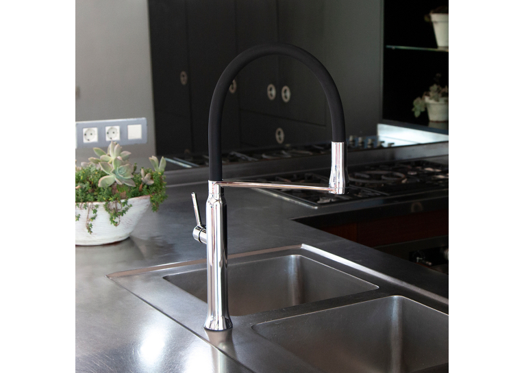 Змішувач для кухні Ramon Soler KITCHEN з гнучким висувним шлангом, хром (386801MA38E303484)