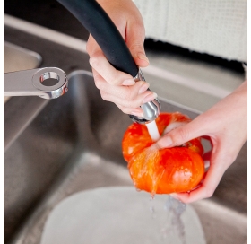 Смеситель для кухни Ramon Soler KITCHEN с гибким выдвижным шлангом, хром (388801MA38E303469)