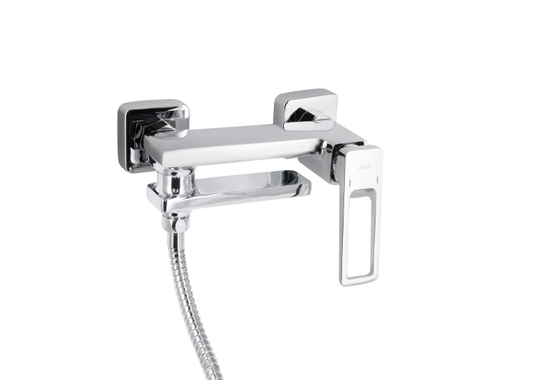 Змішувач для ванни Qtap Gemini Loopi з поворотним виливом (з душовим гарнітуром) Chrome QTGEM260CRM45701