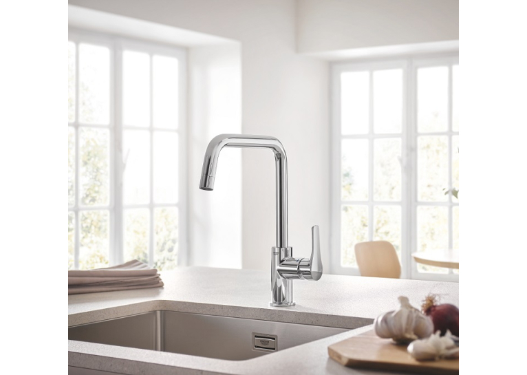 Кухонний змішувач GROHE EUROSMART NEW 30567000
