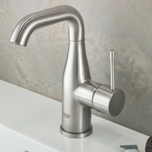 Змішувач для раковини Grohe ESSENCE M-Size 23462DC1 Сталь