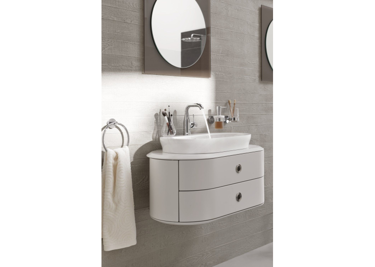 Смеситель однорычажный для раковины GROHE Essence New  DN 15 M-Size 23463001