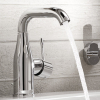 Смеситель однорычажный для раковины GROHE Essence New  DN 15 M-Size 23463001