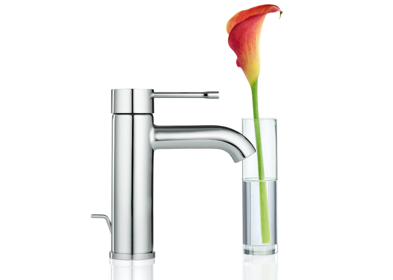 Змішувач для раковини Grohe ESSENCE 23589001 S-Size
