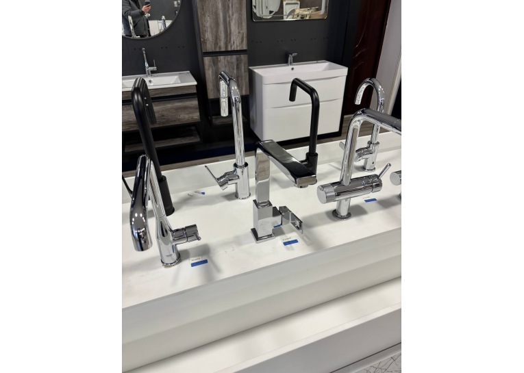 Кухонний змішувач Grohe EUROCUBE 31255000 (виставковий зразок)