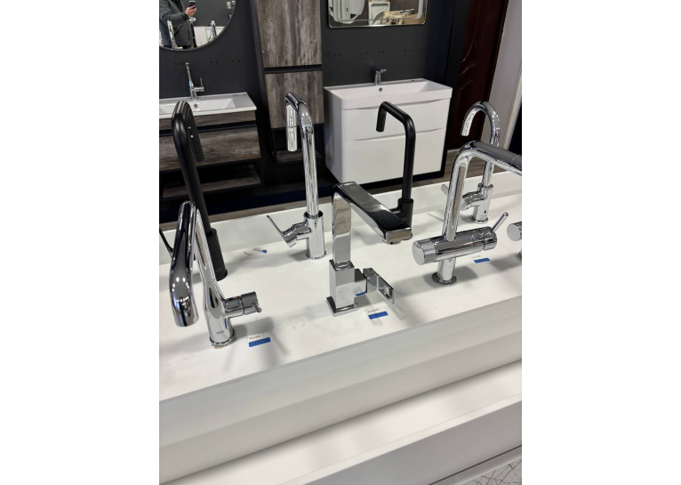 Кухонний змішувач Grohe EUROCUBE 31255000 (виставковий зразок)
