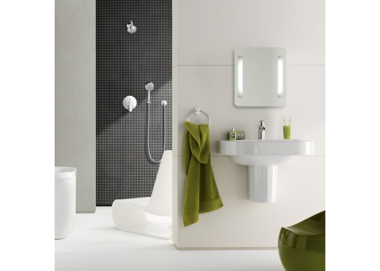 Смеситель Grohe EUROSMART Cosmopolitan 32879000