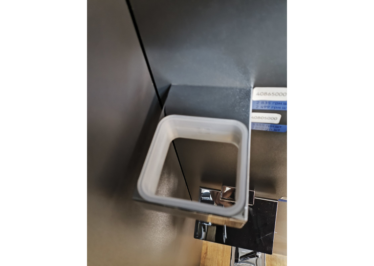 Тримач для аксесуарів Grohe Selection Cube 40865000 (виставковий зразок)