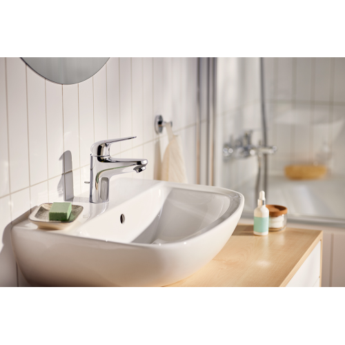 Однорычажный смеситель для раковины Grohe QuickFix Swift M-Size (24325001)
