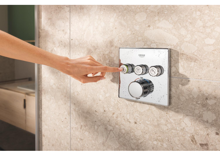 Душевая система скрытого монтажа термостатическая Grohe QuickFix Vitalio SmartActive 310 Cube 34875000