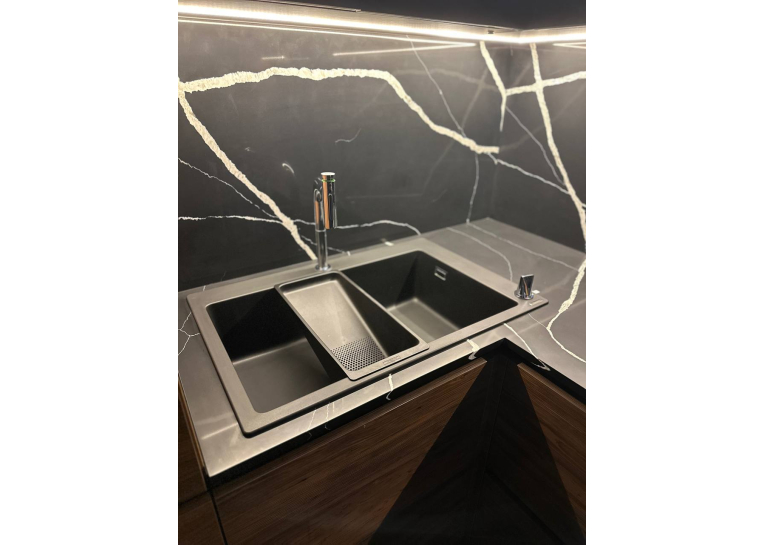 Кухонный комплект мойка со смесителем Hansgrohe C51-F660-07, хром 43218000