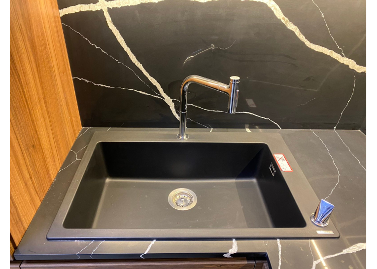 Кухонный комплект мойка со смесителем Hansgrohe C51-F660-07, хром 43218000