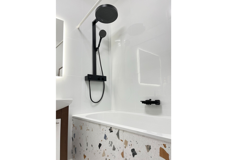 Душова система Hansgrohe Rainfinity Showerpipes Matt Black 26853670