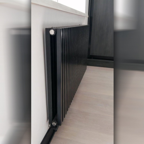 Дизайнерский горизонтальный радиатор Betatherm Quantum 2 H-500 L-1205 BQ 2050/25 9005M 88
