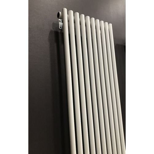 Вертикальный радиатор Betatherm Praktikum 1, H-1800 мм, L-387 мм PV 1180/10 9016M 99 