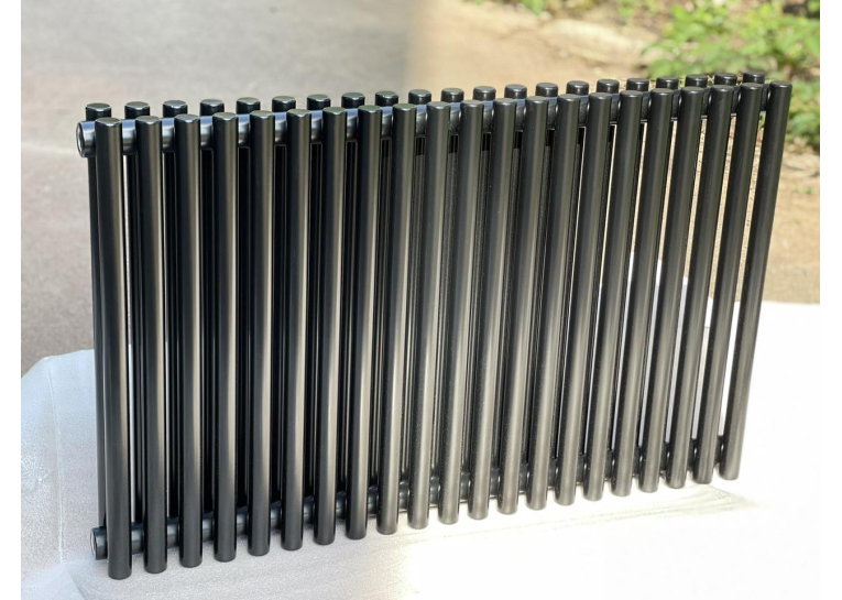 Вертикальний радіатор Betatherm  Praktikum 2, H-500 mm, L-805 mm PV 2050/21 9005M 88
