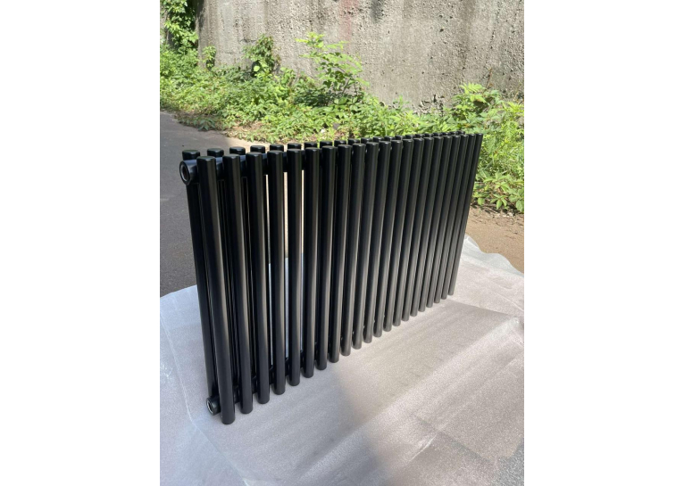 Вертикальный радиатор Betatherm  Praktikum 2, H-500 mm, L-805 mm PV 2050/21 9005M 88
