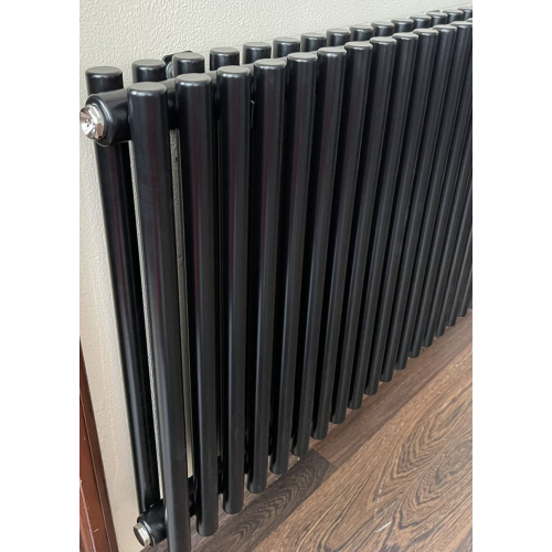 Вертикальный радиатор Betatherm  Praktikum 2, H-500 mm, L-805 mm PV 2050/21 9005M 88
