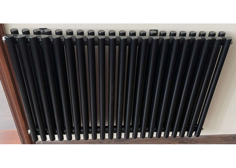 Вертикальний радіатор Betatherm  Praktikum 2, H-500 mm, L-805 mm PV 2050/21 9005M 88