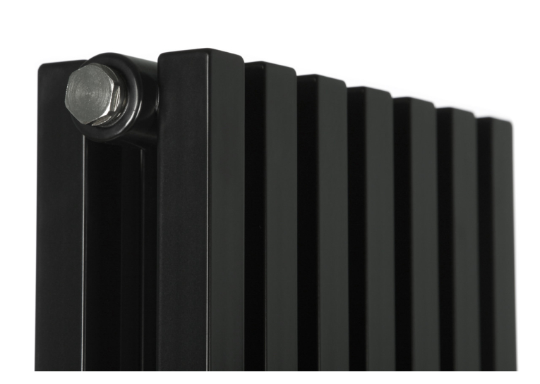 Вертикальний радіатор Betatherm Quantum 2 H-2000 мм, L-525 мм