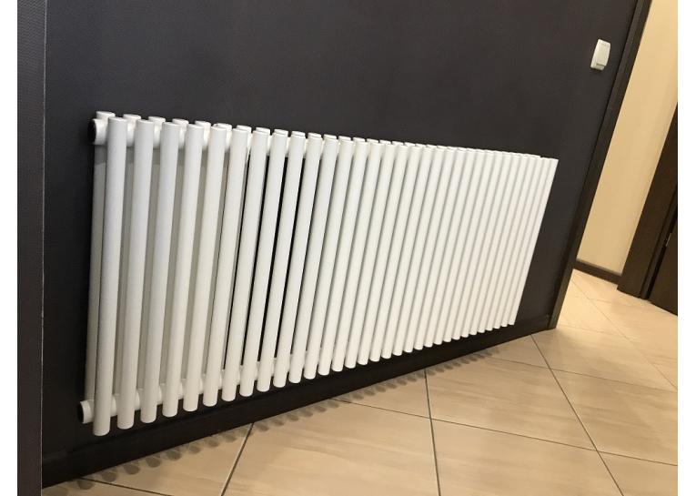 Вертикальный радиатор Betatherm Praktikum 2, H-500 mm, L-805 mm PV 2050/21 9016M 88