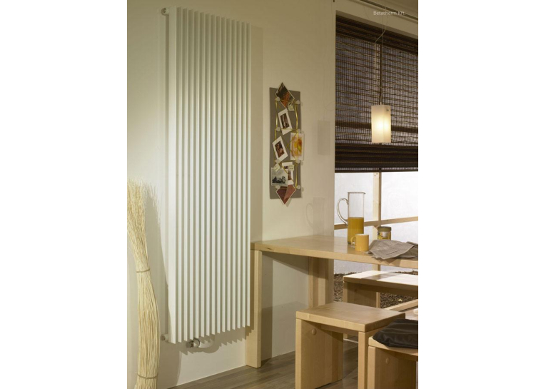 Вертикальний радіатор Betatherm Metrum 1 H-1800 мм, L-465 мм BM6 1180-30/15 9016M 99