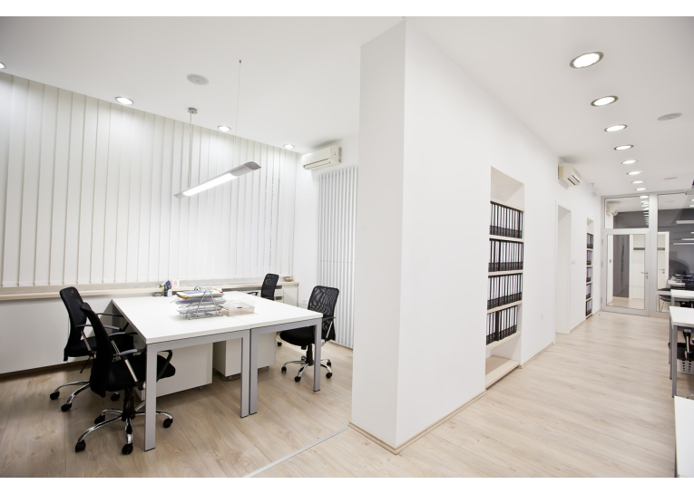 Вертикальный радиатор Betatherm Praktikum 2, H-2000 мм, L-539 мм PV 2200/14 9016M 99