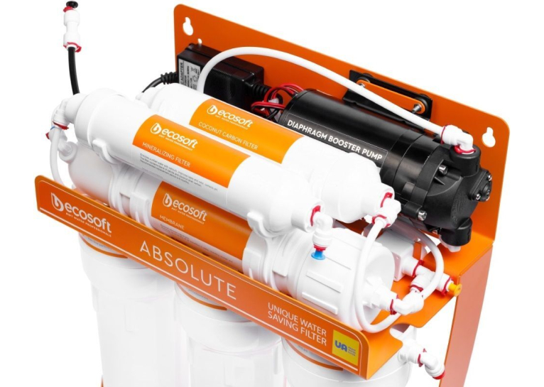 Фильтр обратного осмоса Ecosoft Absolute с минерализатором и насосом на станине, мембрана 75gpd, дренаж 1:1 (MO675MPSECO)