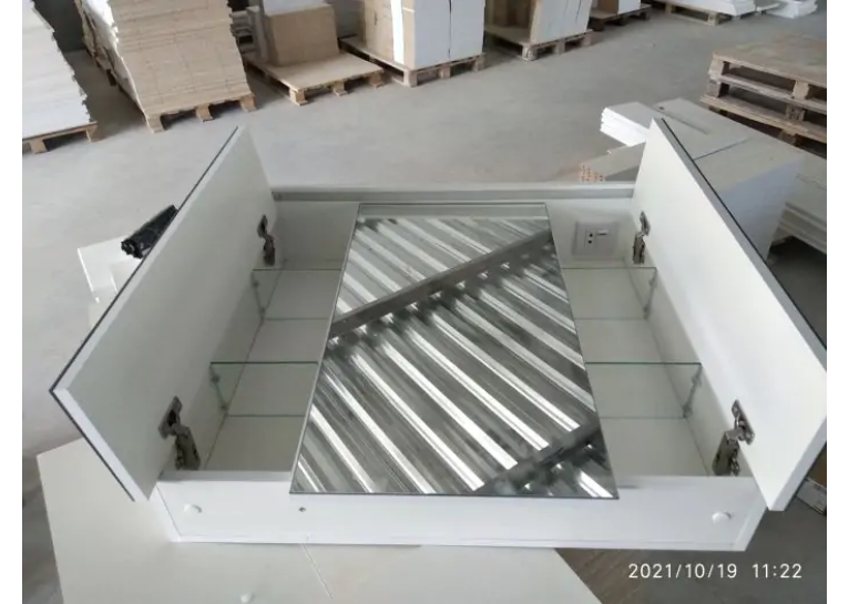 Дзеркальна шафа ПІК Базис 80 LED із дзеркалом на фасадах 80 White SH-0580-Вl
