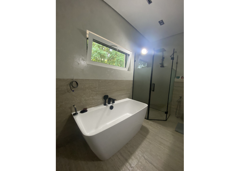 Ванна зі штучного каменю Studio Stone ARDA 170*80 ARD170080