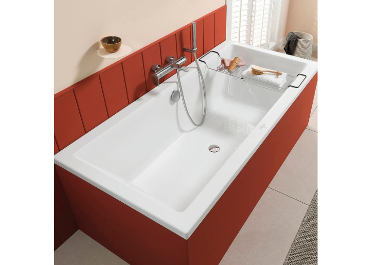 Ванна акриловая прямоугольная VILLEROY&BOCH TARGA STYLE 170/75 см UBA170FRA2V-01 (Небольшой скол – потертость на углу)