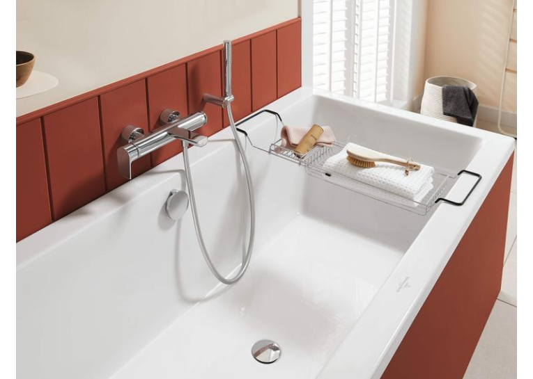 Ванна акриловая прямоугольная VILLEROY&BOCH TARGA STYLE 170/75 см UBA170FRA2V-01 (Небольшой скол – потертость на углу)