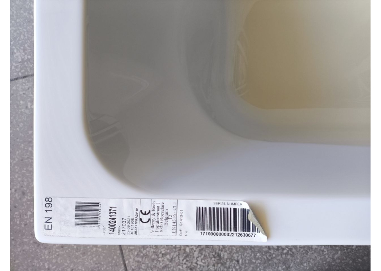 Ванна акрилова прямокутна VILLEROY&BOCH TARGA STYLE 180х80 см UBA180FRA2V-01UU (Уцінений товар, Без захисної плівки)